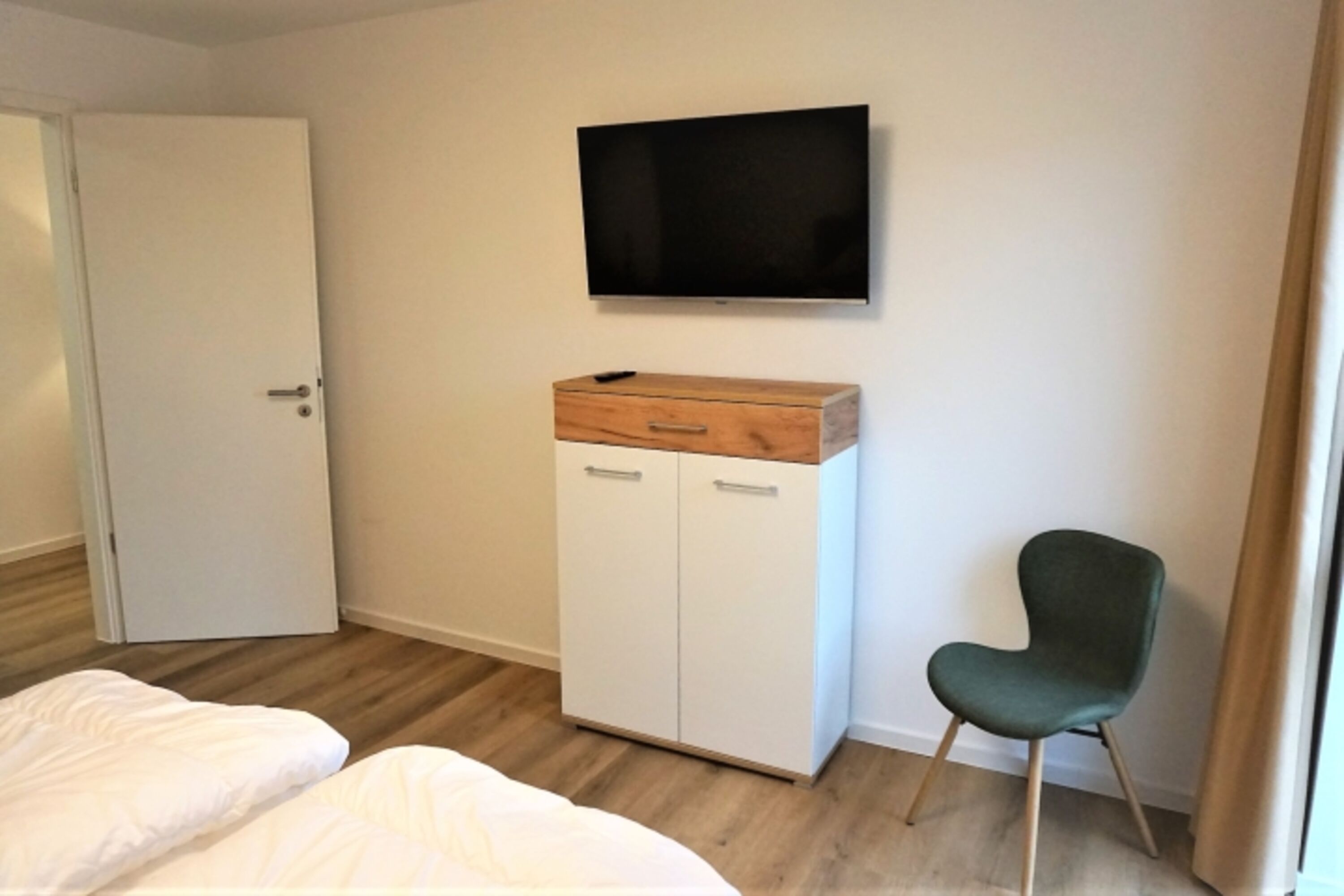 mit Fernseher
