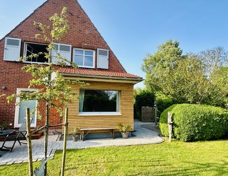 Außenansicht und Garten