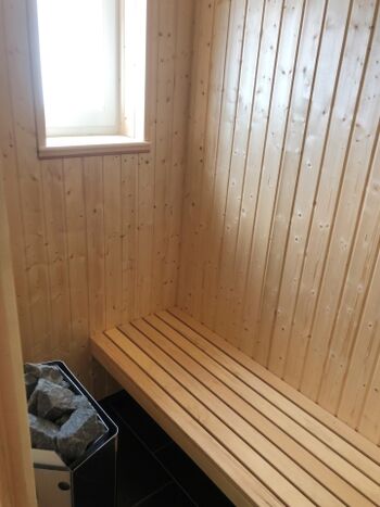 Sauna mit Fenster