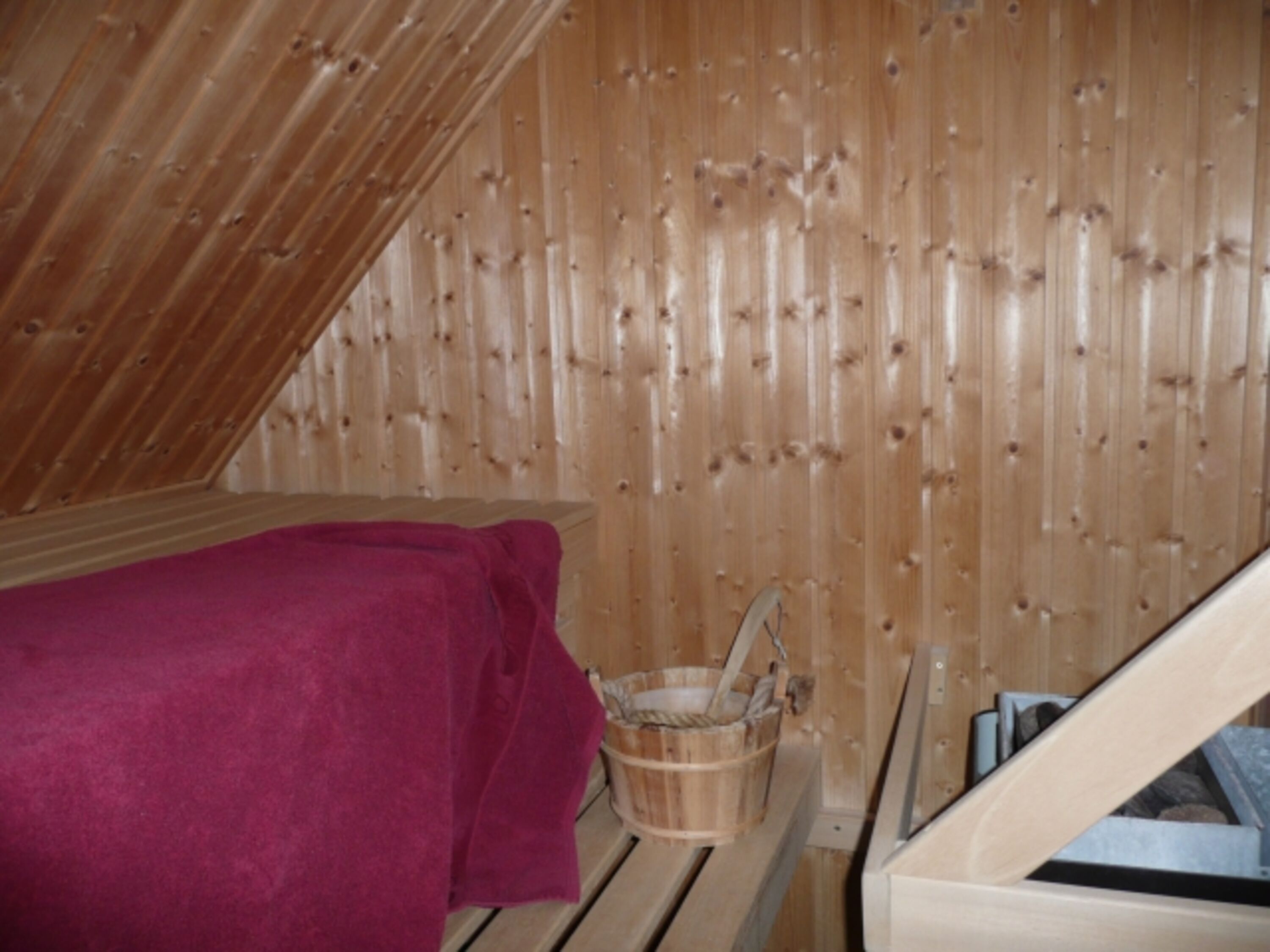 und mit Sauna