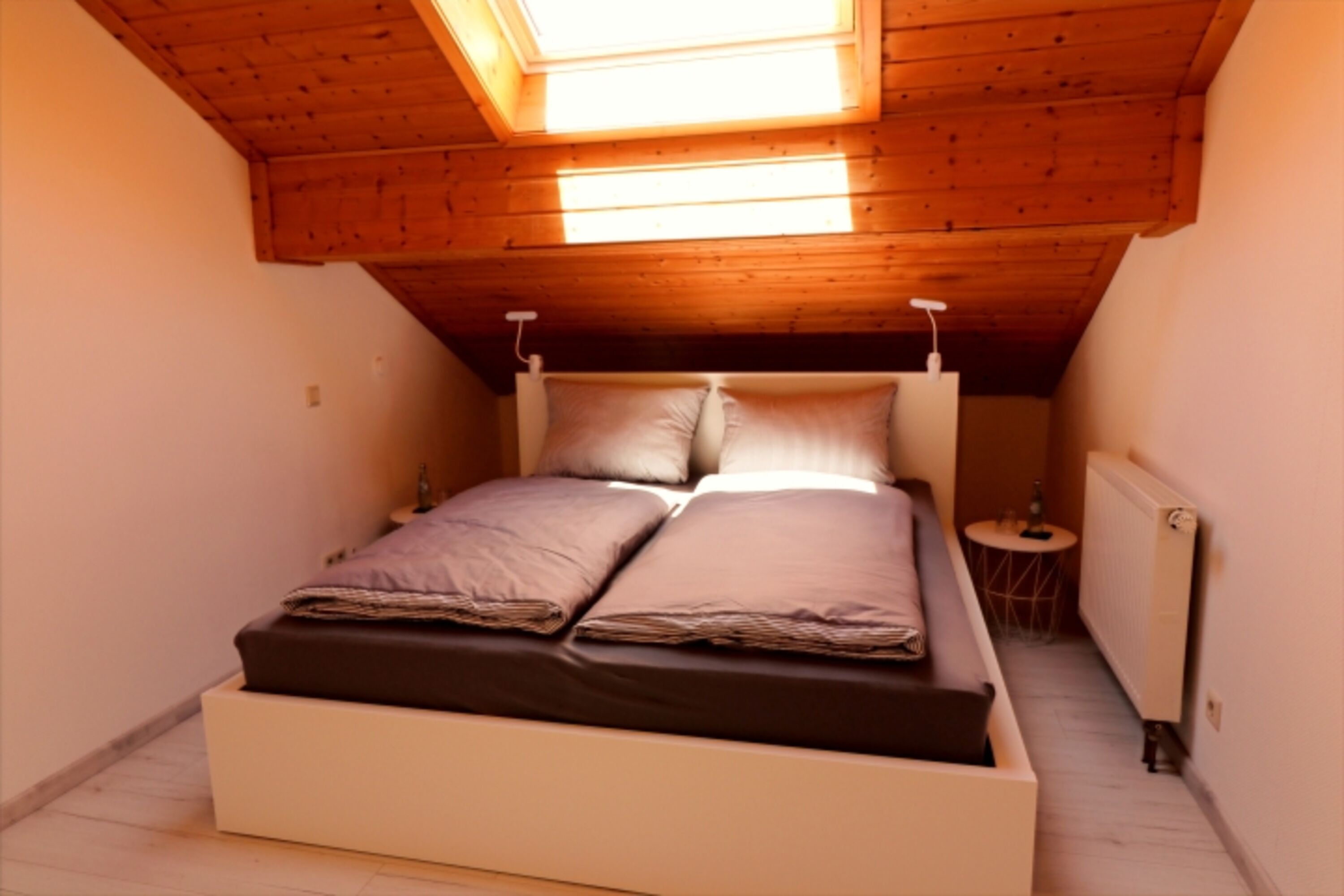 Schlafzimmer 2