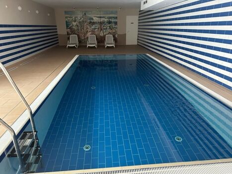 Schwimmbad- kostenlos