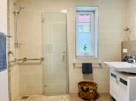 Die große und barrierefreie Dusche