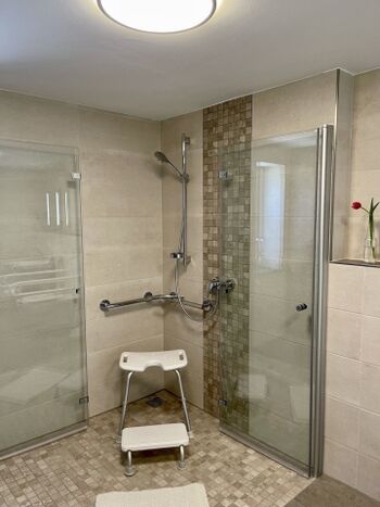 Die ebenerdige Dusch