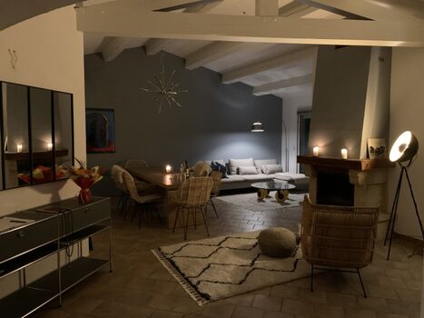 Abendliche Stimmung Wohnzimmer 