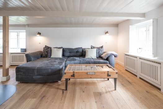 Ferien unter Reet - Gemütliche Sofalandschaft 