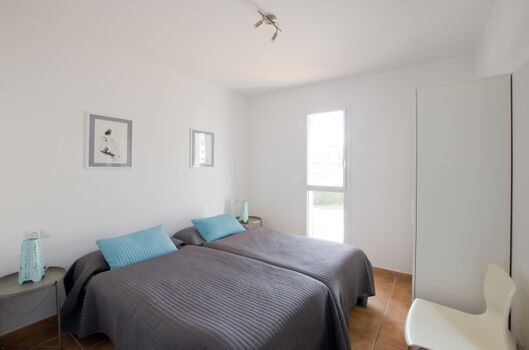 Schlafzimmer 3 (2 Einzelbetten)