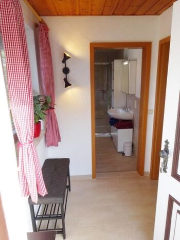 Eingang mit Garderobe