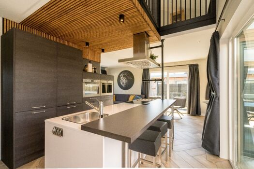 Die moderne Küche mit allem Komfort