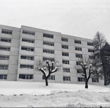 Hausansicht im Winter