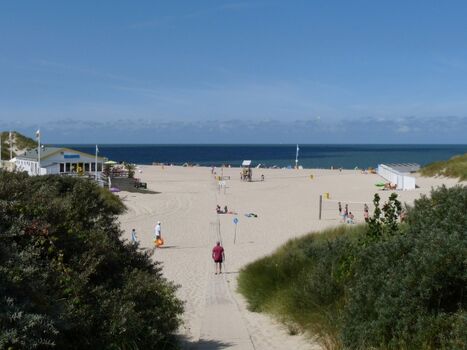 Weg zum Badestrand