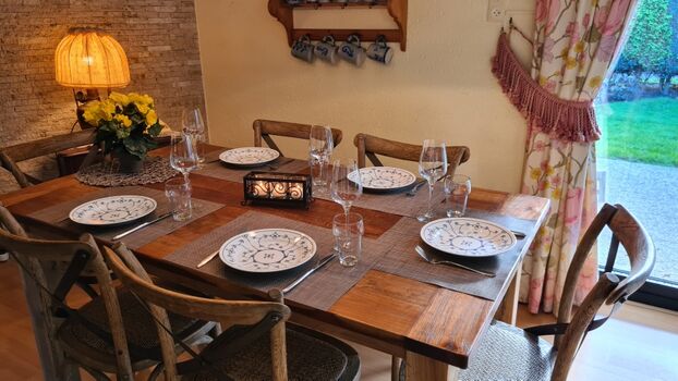 Wohnzimmer - Esstisch