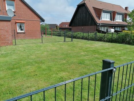 Eingezäunter Garten