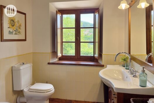 Badezimmer 1er stock