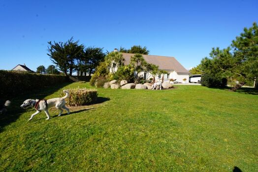 Ein 2'000m2 grosser Garten zum Verweilen