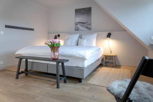 Schlafzimmer im Spitzgiebel