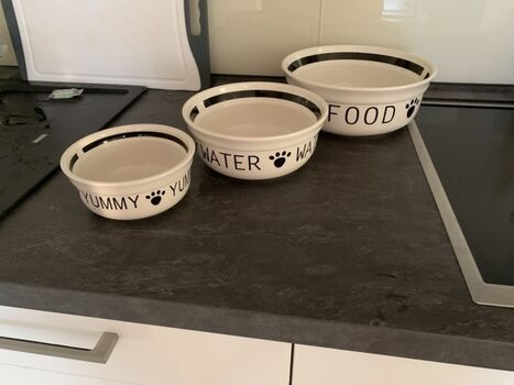 Porzellan-Näpfe alle Größen vorhanden