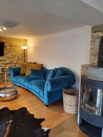 Wohnzimmer mit Schwedenofen