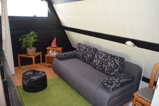 Galerie mit Schlafcouch 