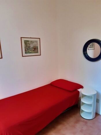 Schlafzimmer mit Einzelbett