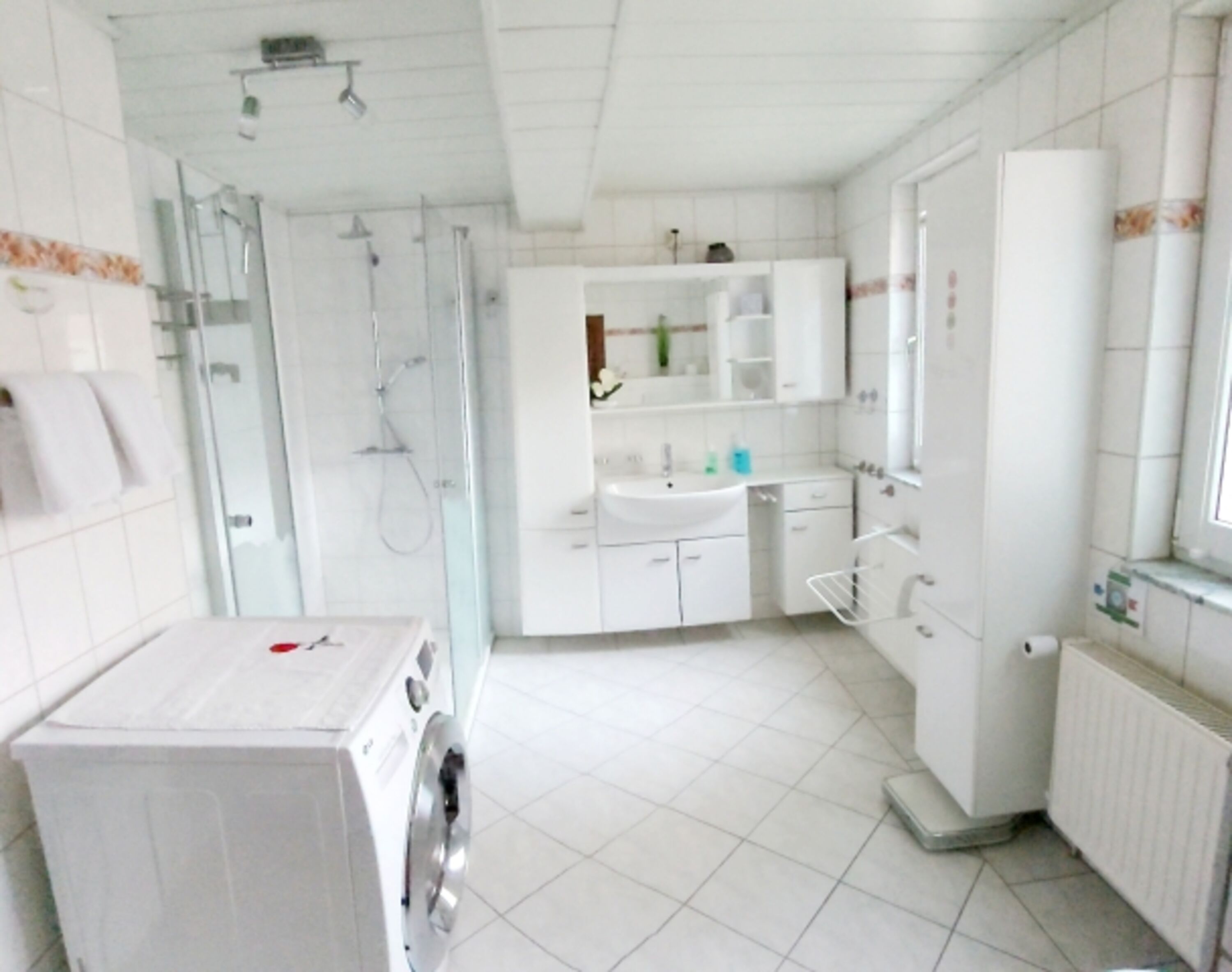 Badezimmer Erdgeschoss