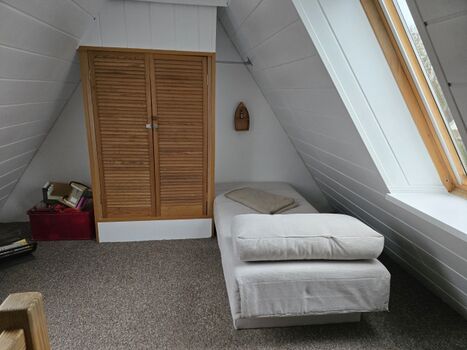 Ausgebautes Dachstudio mit Fernblick auf die Ostsee