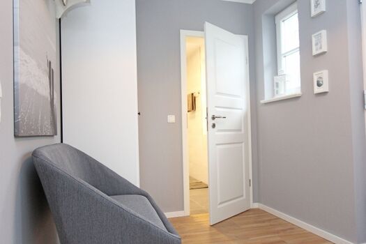 Hauseingang Flur mit Gäste WC