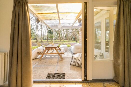 Die überdachte Terrasse