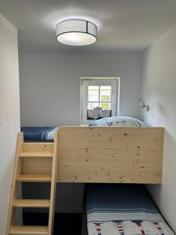 L-Stockbett im Schlafhäuschen