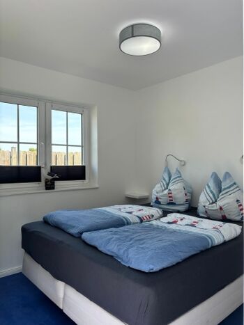 Doppelbett im Schlafhäuschen