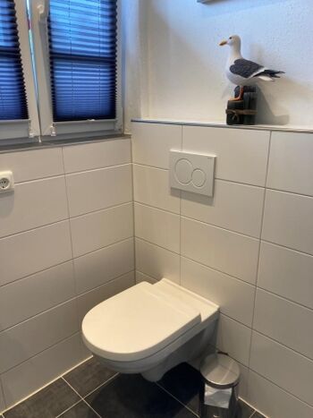 WC im Bad im Haupthaus