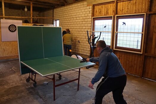 Stall für Leibesübungen: Tischtennis