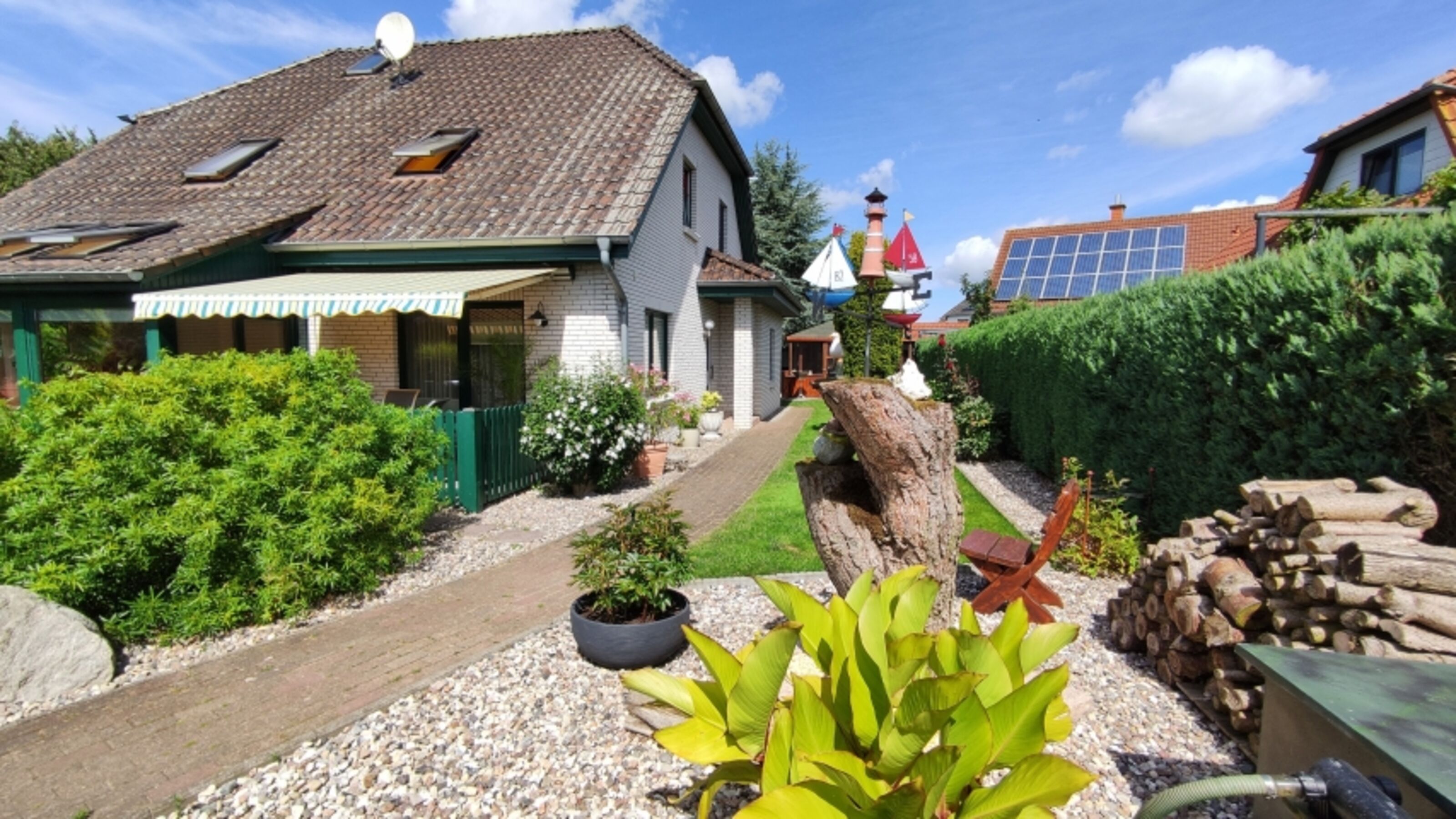 Ferienwohnung / Weg zum Eingang
