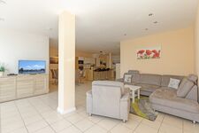 Großzügiges Wohnambiente am Haff - mit Terrasse und Sauna