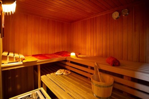 Zwei Saunen stehen Ihnen zur Verfügung