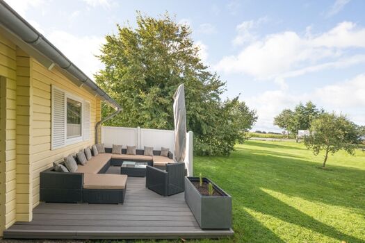 Friesenkrabbe - Terrasse mit toller Sitzmöglichkeit 