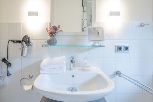 Friesenkrabbe - Kleines Duschbad