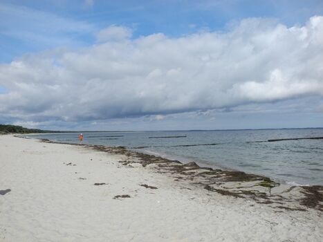 Weißer Sandstrand in Glowe