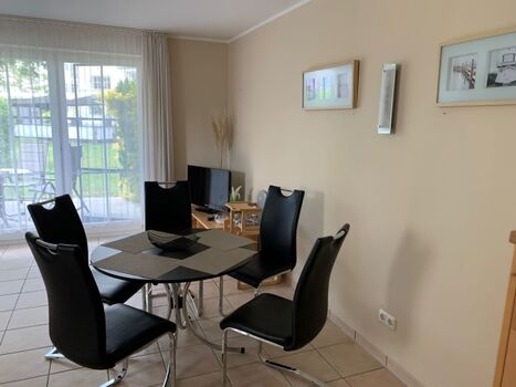 Die Essecke bietet genug Platz für alle Gäste