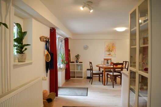 Durchgang zum Esszimmer