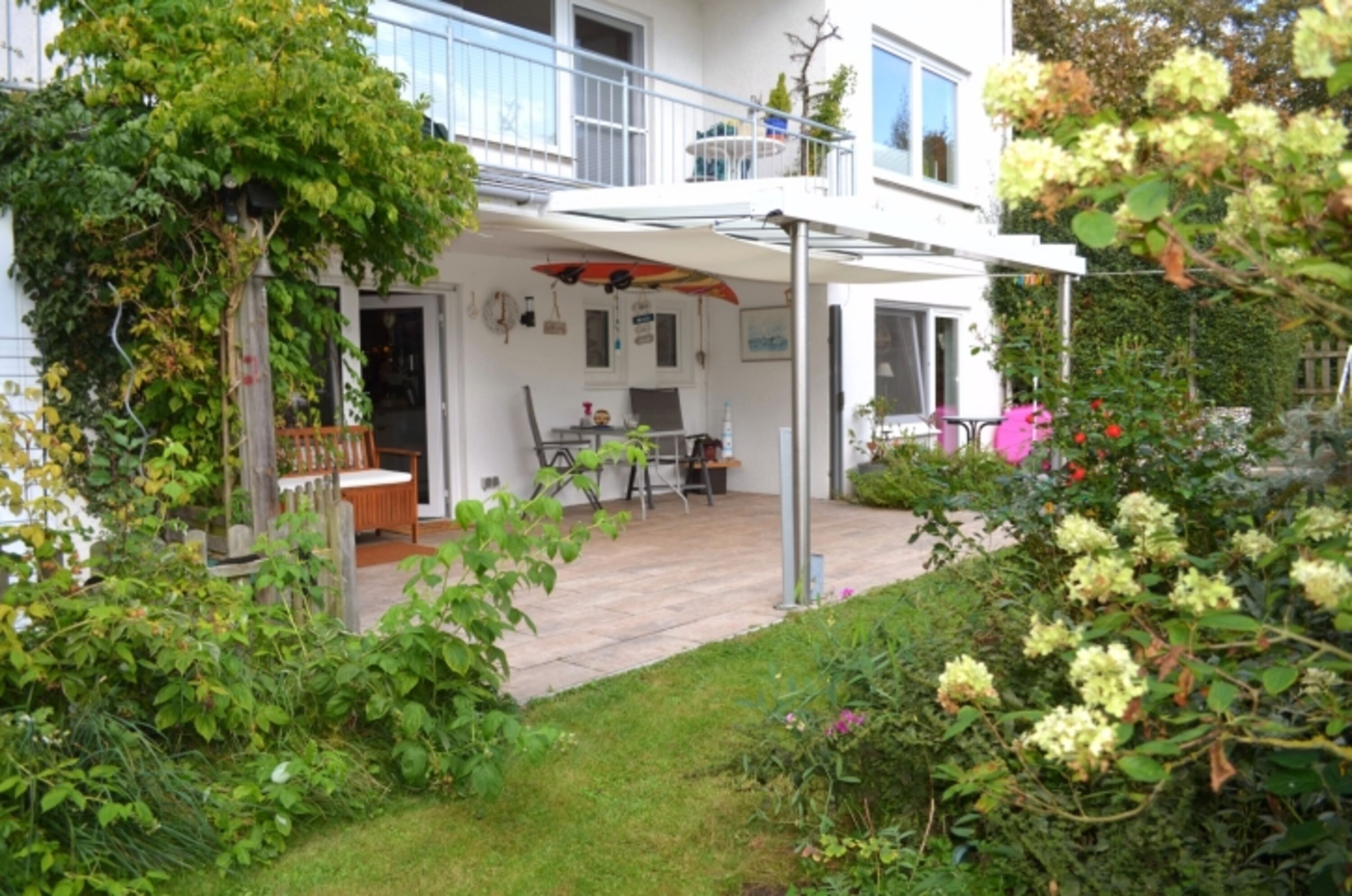 Ferienwohnung "OstseeHundeZeit" mit Garten 