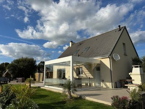 ERHOLUNG pur im eigenen Park, nur 5 Minuten vom Sandstrand