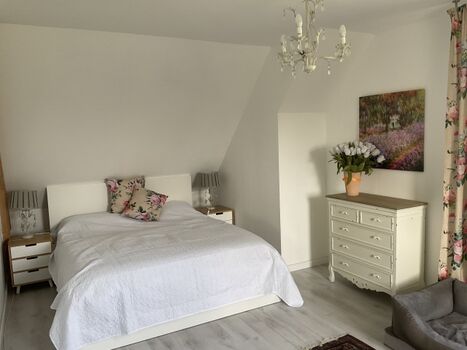 Masterbedroom mit 2x 80x2,00 m Bett - unser Blumenzimmer