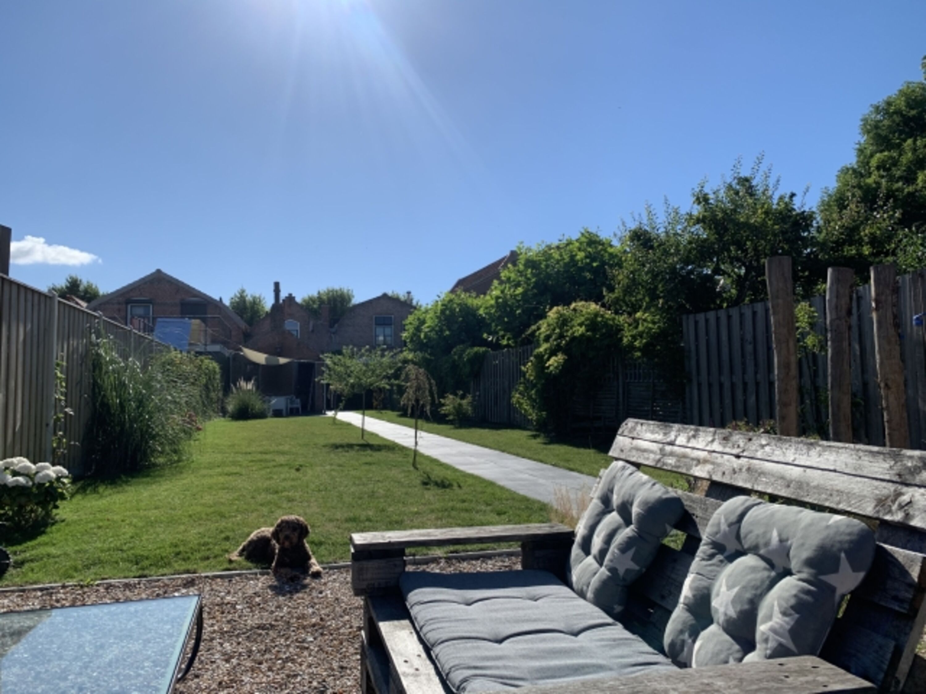 Zwischen Essplatz und Lounge ist genug Platz zum Rennen und Chillen
