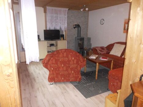 Wohnzimmer mit Kaminofen