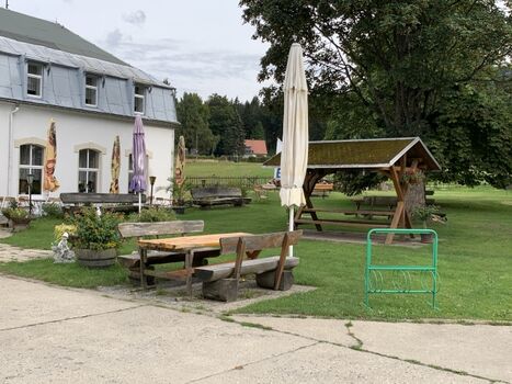 direkt gegenüber - die Kammbaude