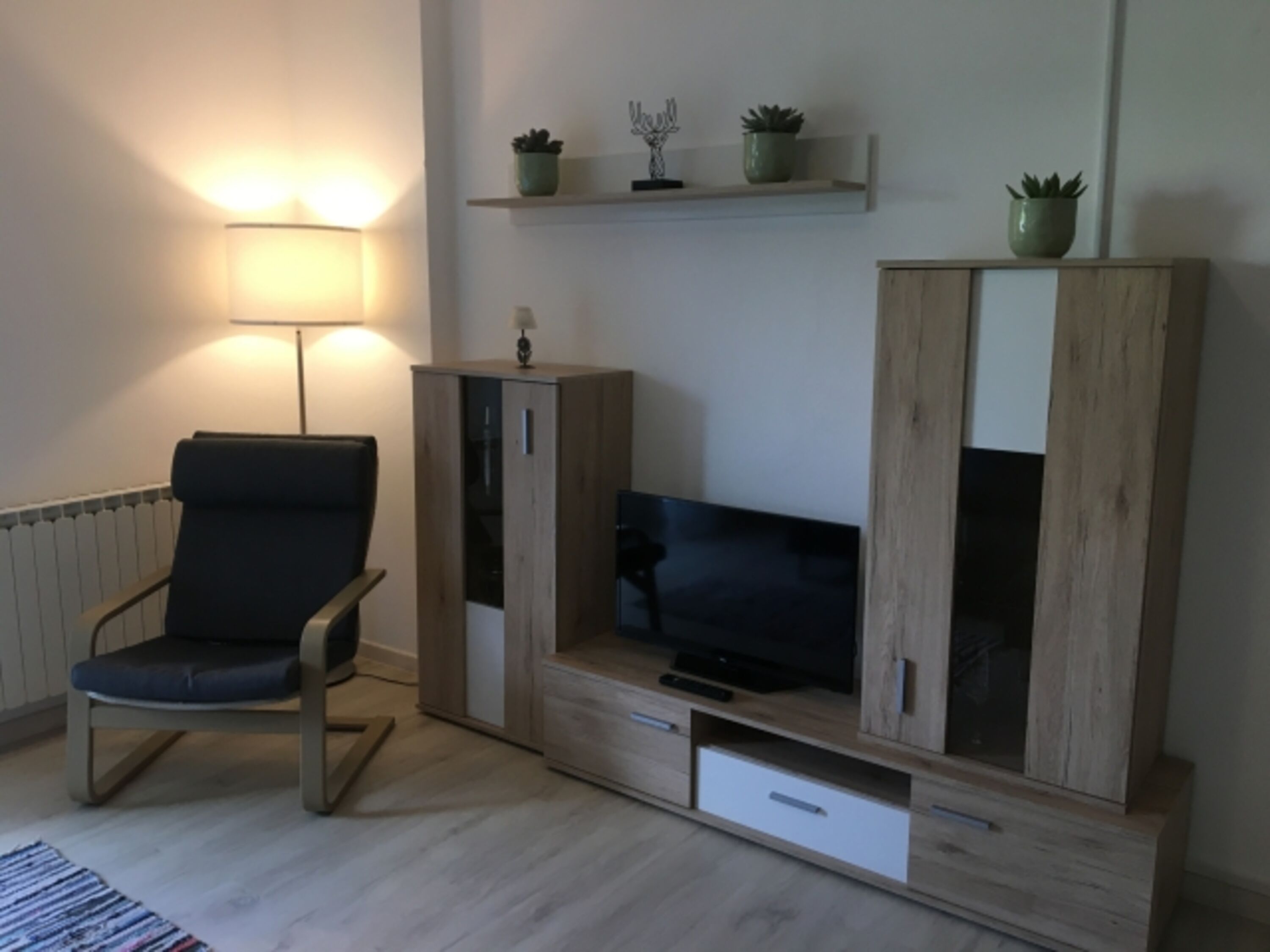 Wohnzimmer mit viel Stauraum