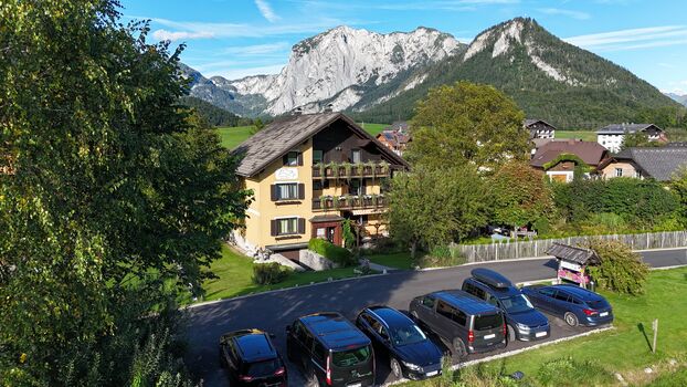 Sommer wie Winter,  traumhaftes Bergpanorama im Salzkammergu ...