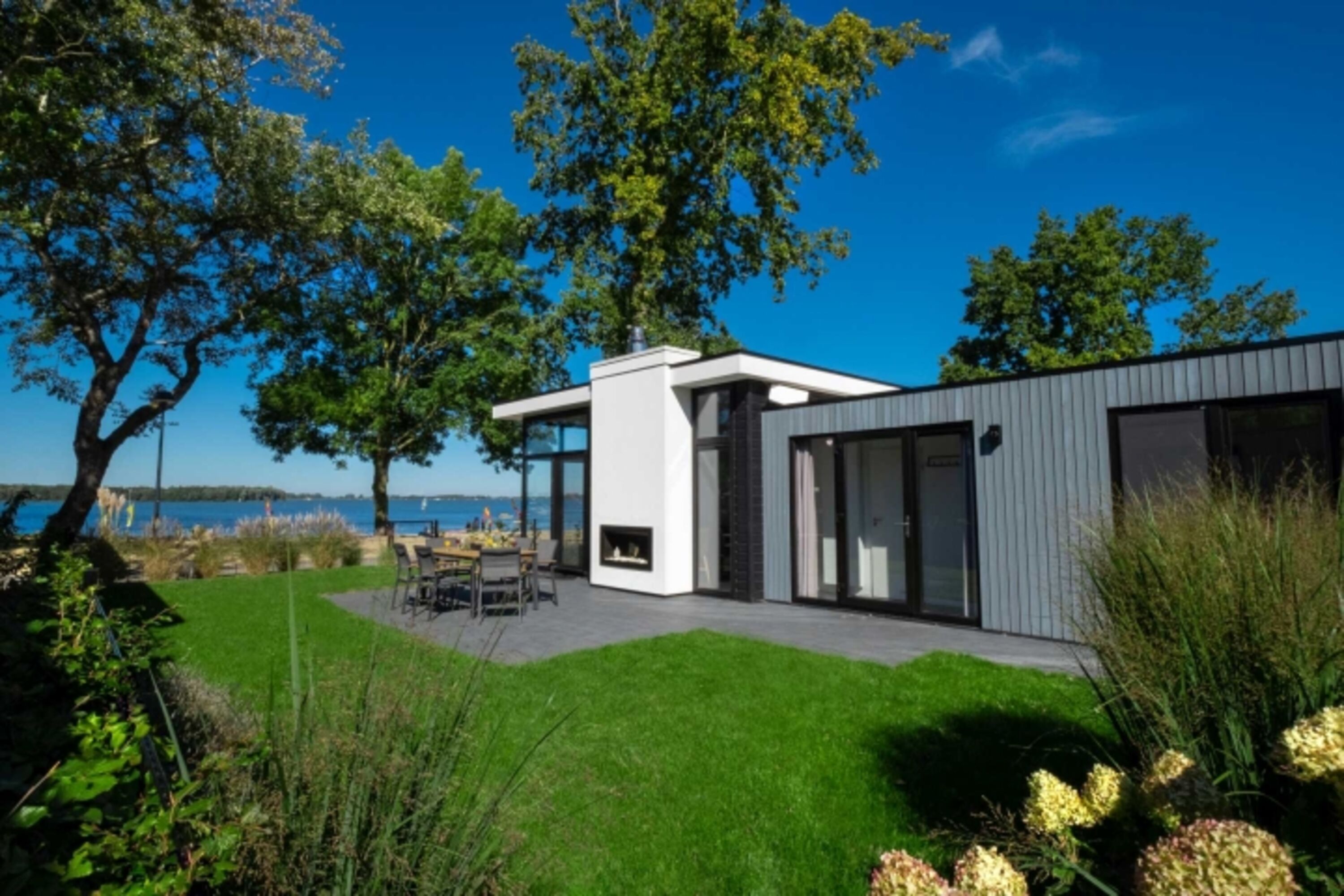 CUBE EXCLUSIVE STRANDHAUS in Hulshorst 