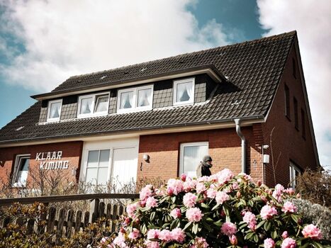 TIDE4 Ferienwohnung Amrum Ansicht Vorderhaus 